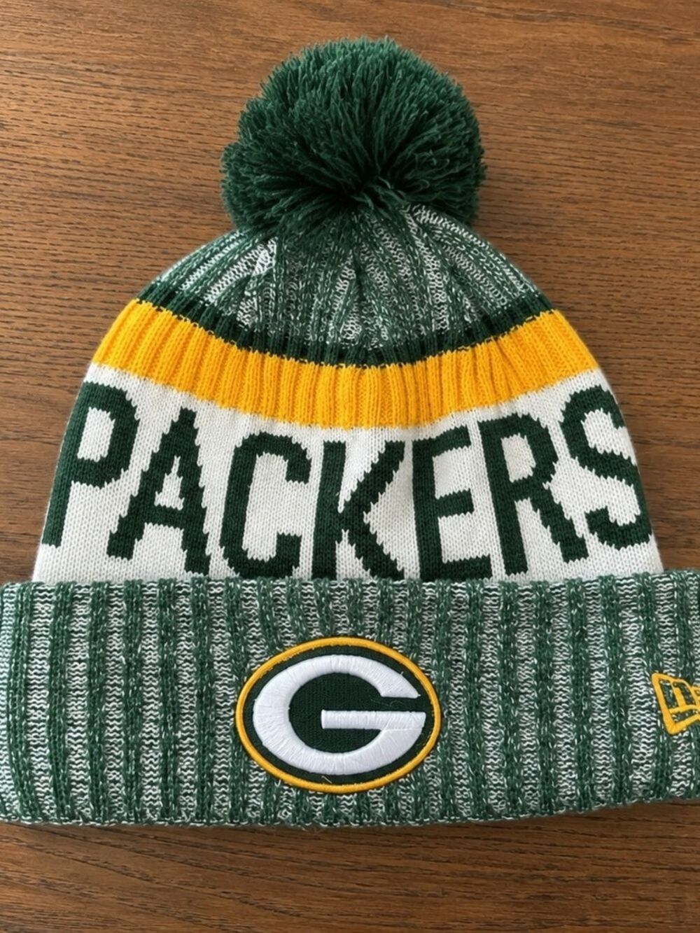 Green Bay Packers New Era Knit Pom Beanie - Green, White, GoldI - Picture 3 of 3